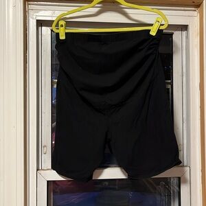 LAST CHANCE Torrid maternity bike shorts size 2